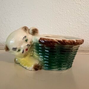 Vintage 1950’s Small Cat Planter Cat with Basket Kitten Trinket Holder Kitschy